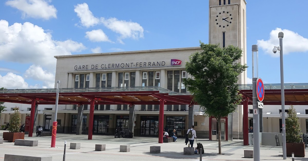 The traveler's drawer CLERMONTFERRAND, France. La Gare (2018)