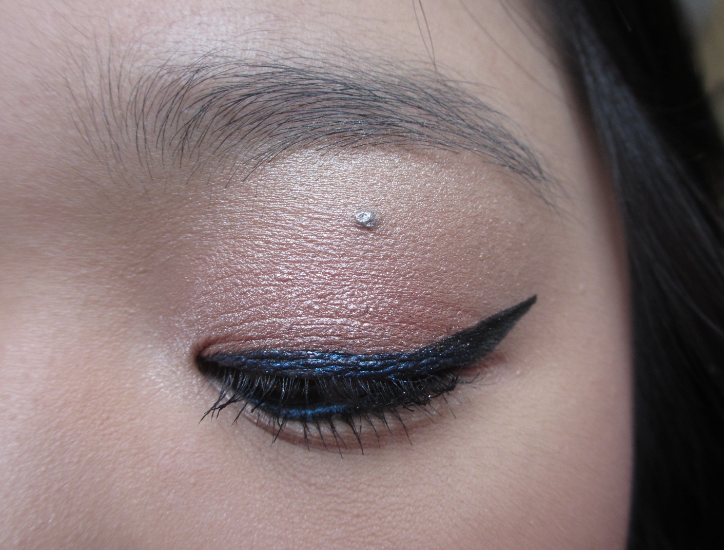 The Blackmentos Beauty Box Rave Review Kiss Me Heroine Make up Smooth Liquid Eyeliner!