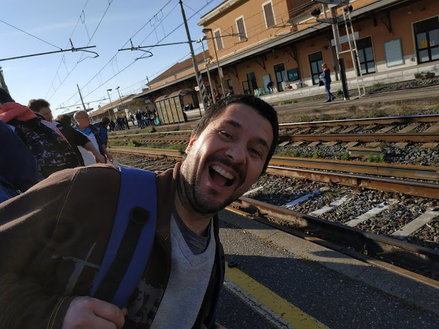Une petite photo en attendant l'arrivée du Roma Express