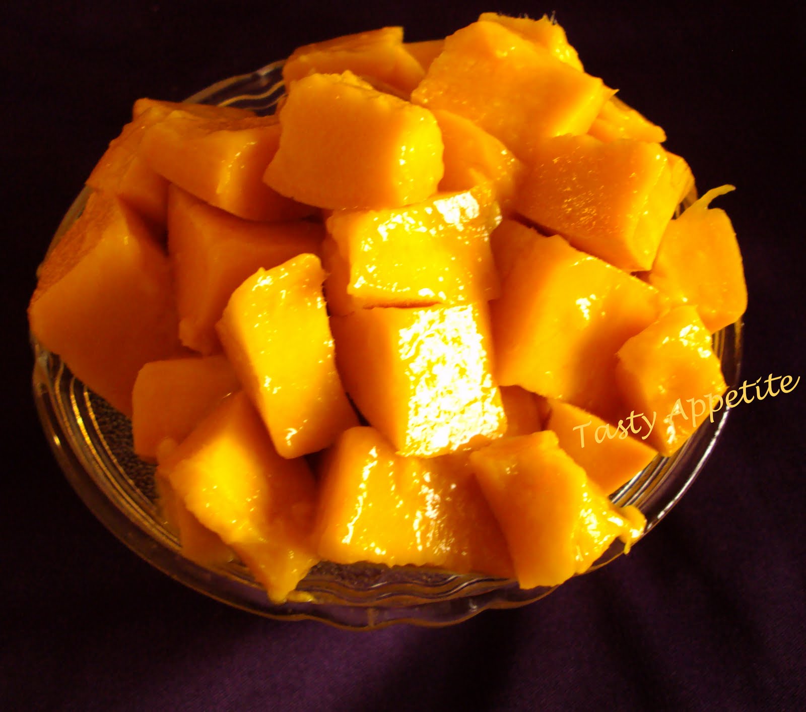 Aamras / Fresh Ripe Mango Juice