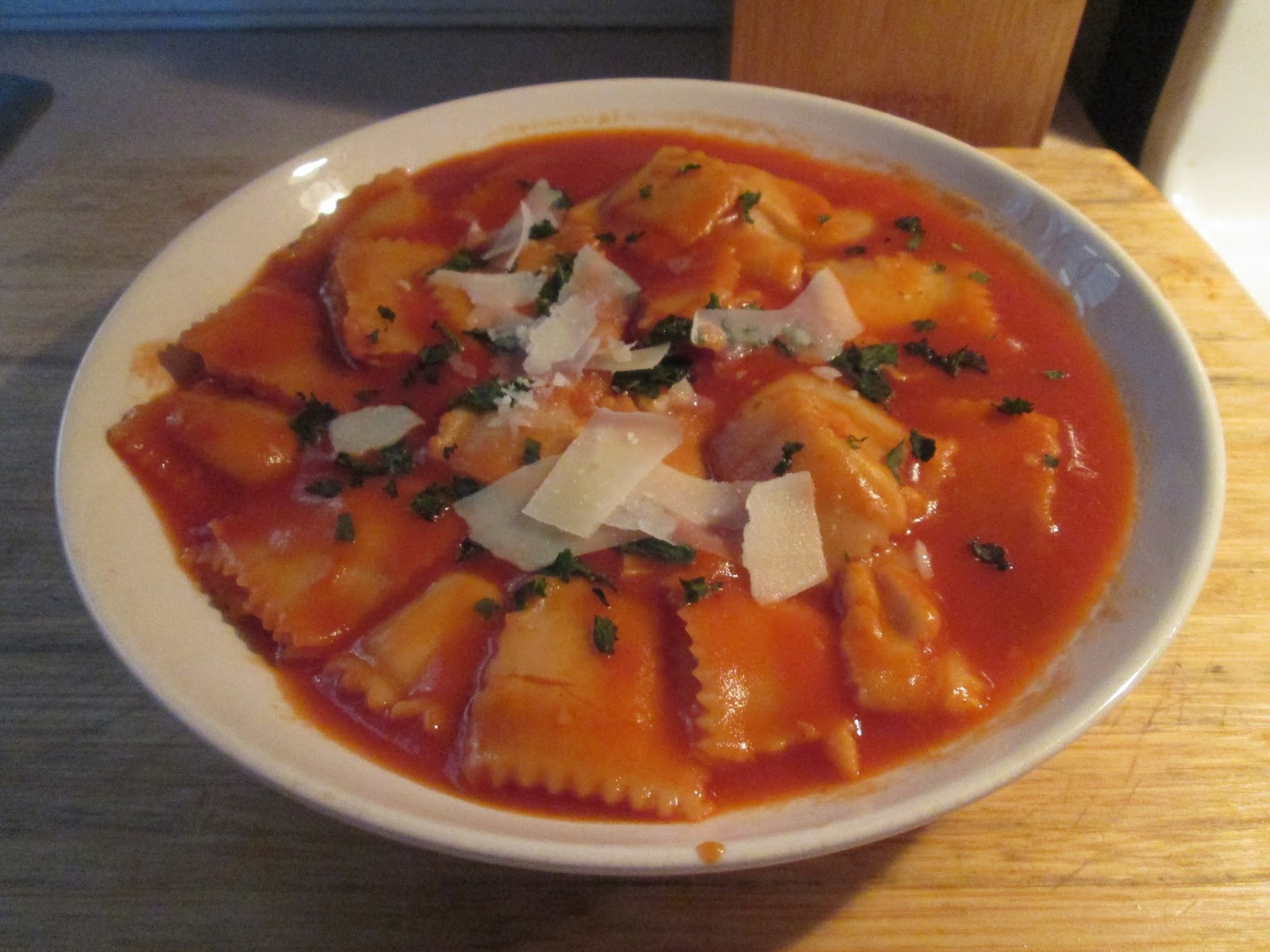 Diab2Cook Cheesy Ravioli in Tomato And Cheese Sauce w/ Baked French Bread