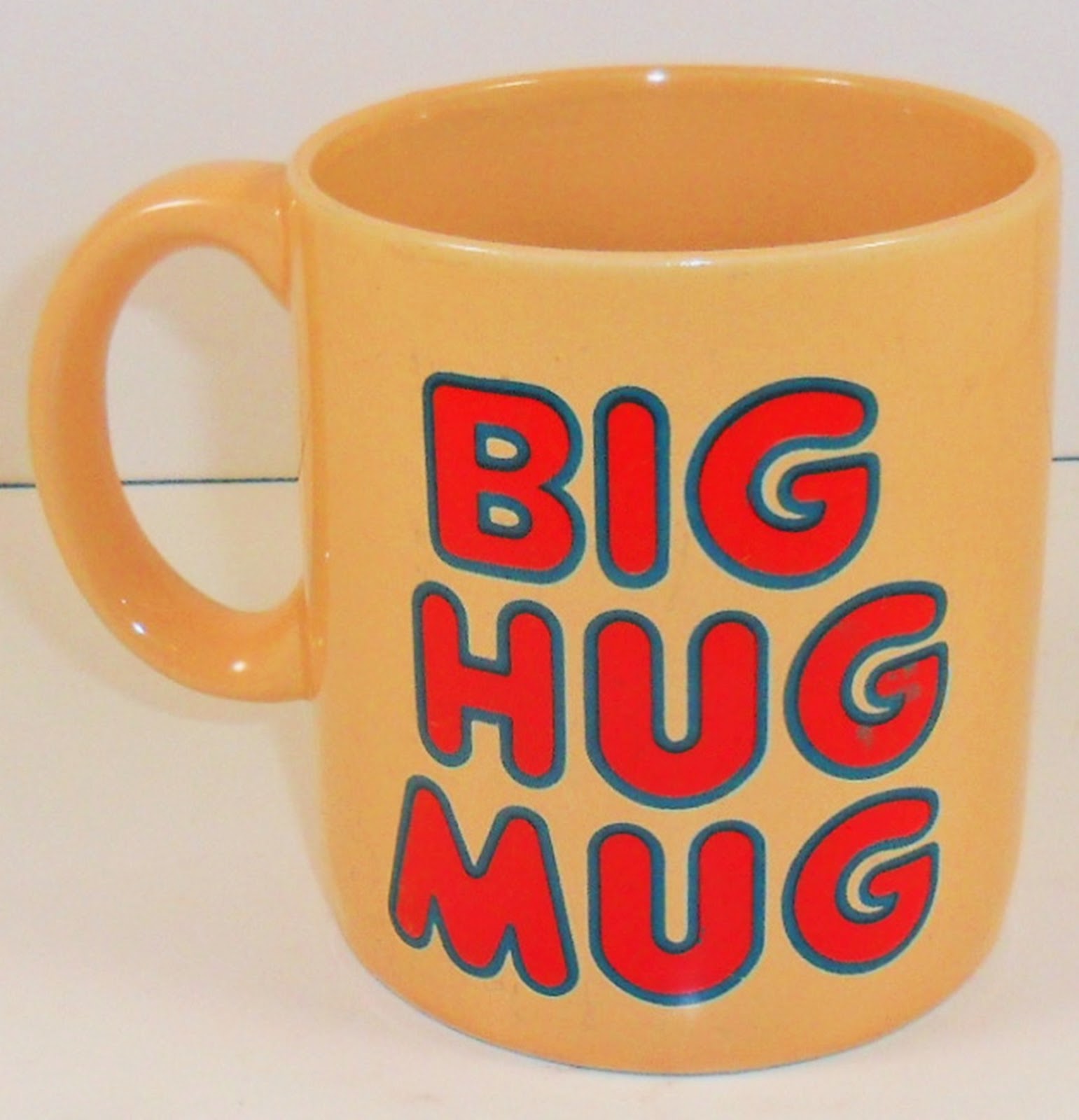treasures-in-thrifting-land-big-hug-mug