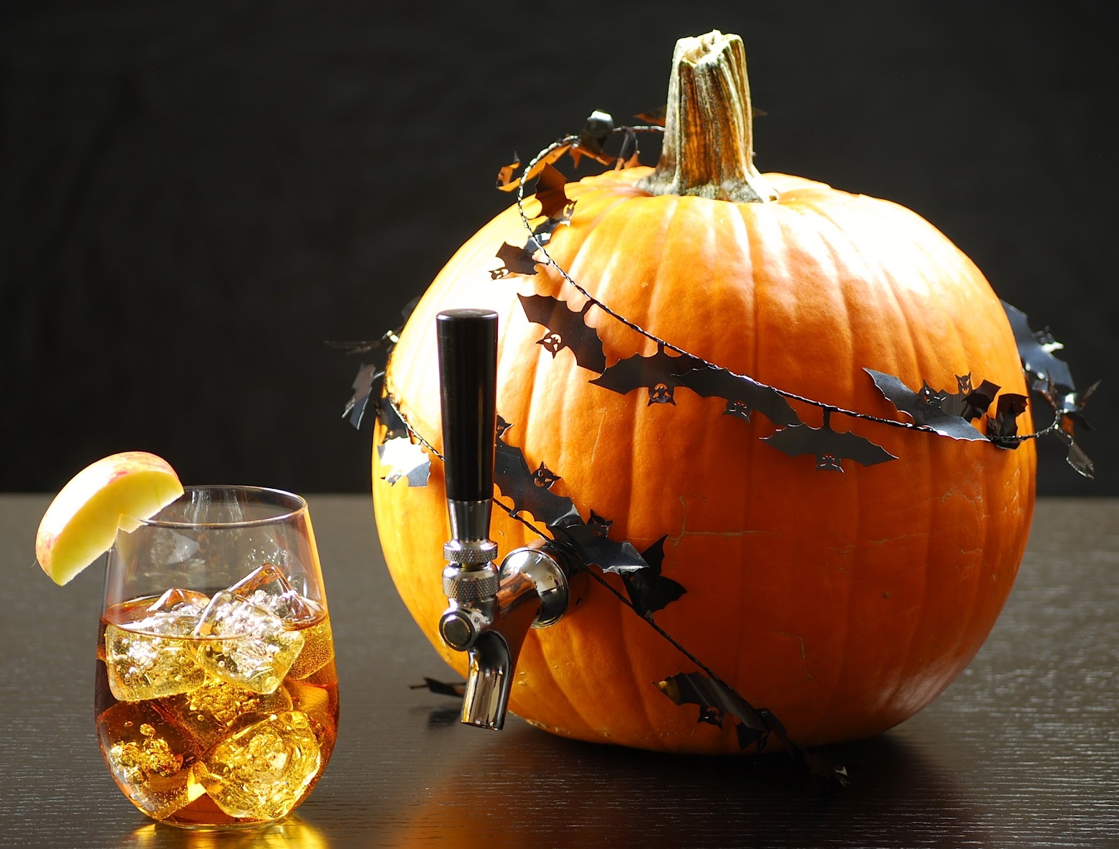 DIY: Pumpkin Keg and Bourbon Apple Punch