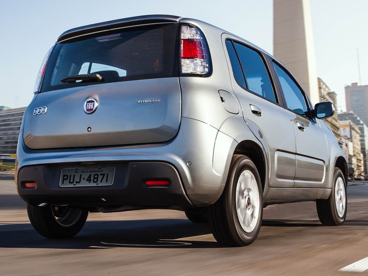 Novo Fiat Uno 2015 x Volkswagen up! 2015