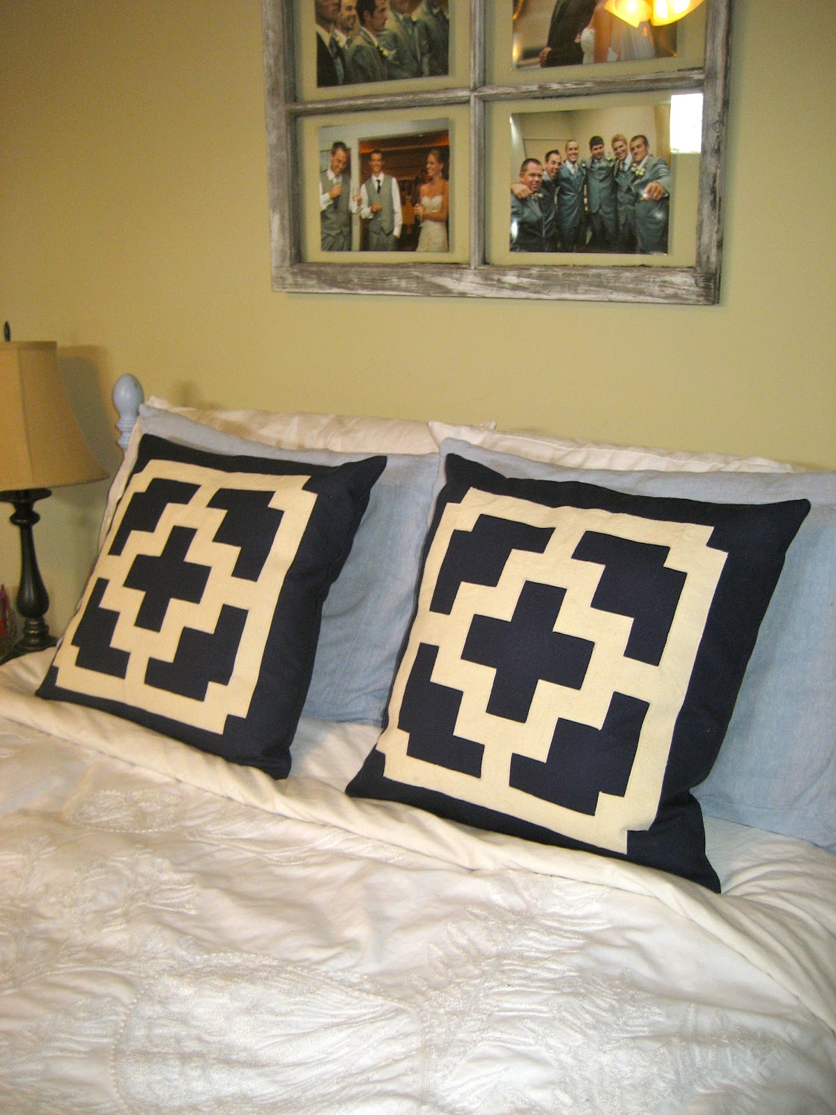 GraceAdkinsDesigns Set of 2 Small Navy Blue Cotton Throw Pillows with