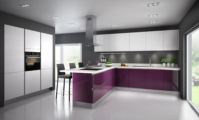 cocina-color-berenjena-con-pared-gris