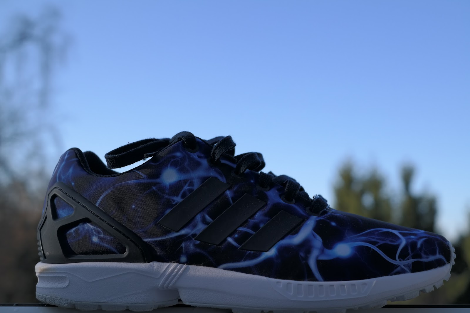 adidas zx flux neutron