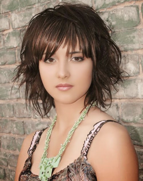 LONG LAYERED HAIRCUT Hairstyles For Long Faces LONG LAYERED HAIRCUT Hairstyles For Long Faces