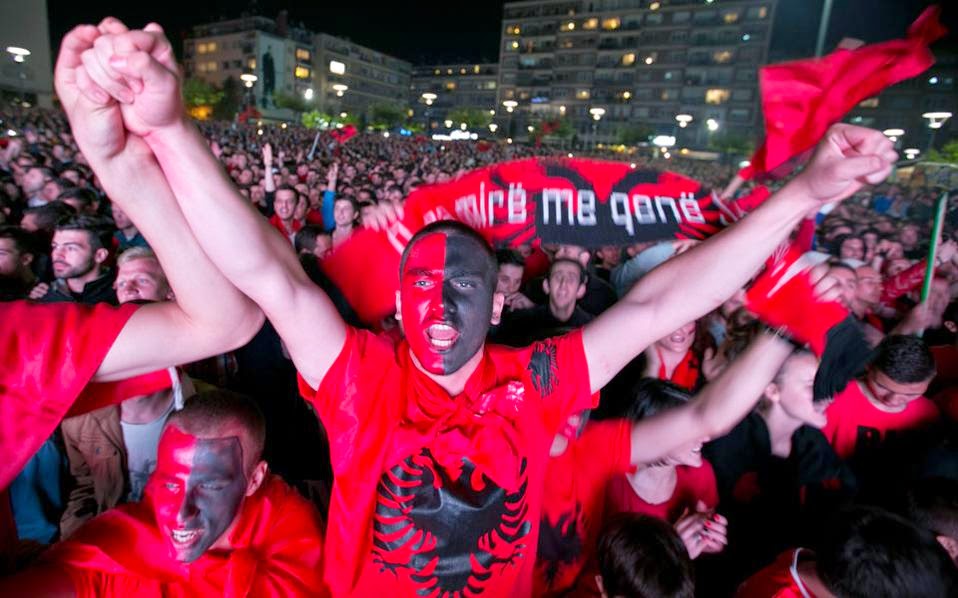 Τα Βαλκάνια φλέγονται από εθνικιστικό «πυρετό»