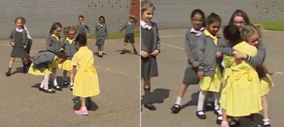 unnamed A little girl shows off her new prosthetic leg to her friends for the first time and their reaction is heartwarming