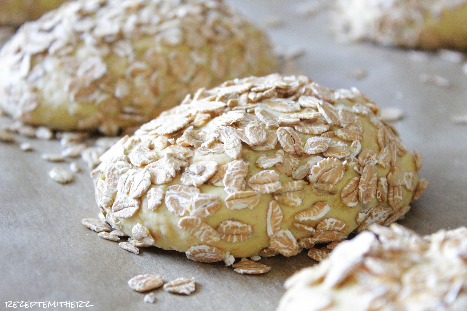 Dinkel-Müsli-Brötchen,Brötchen,Dinkelbrötchen,Thermoix Rezepte