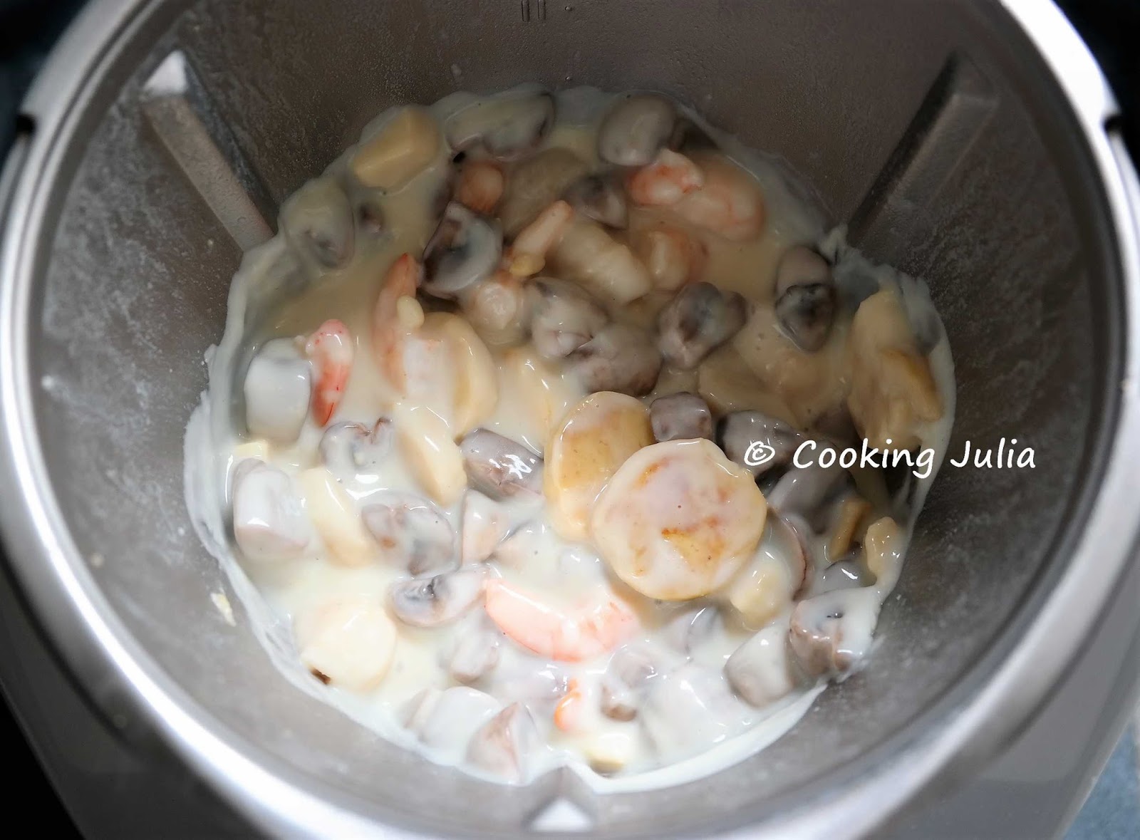 Bouchée à La Reine Fruit De Mer Thermomix COOKING JULIA : BOUCHÉES À LA REINE AUX FRUITS DE MER