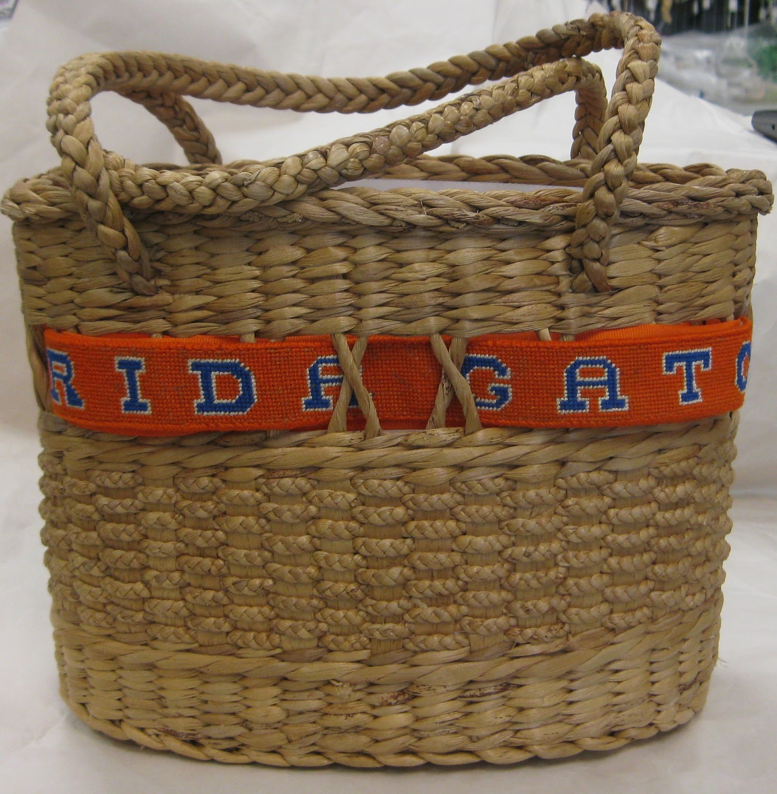 Needle Nicely One Family's Use of Basket Purses