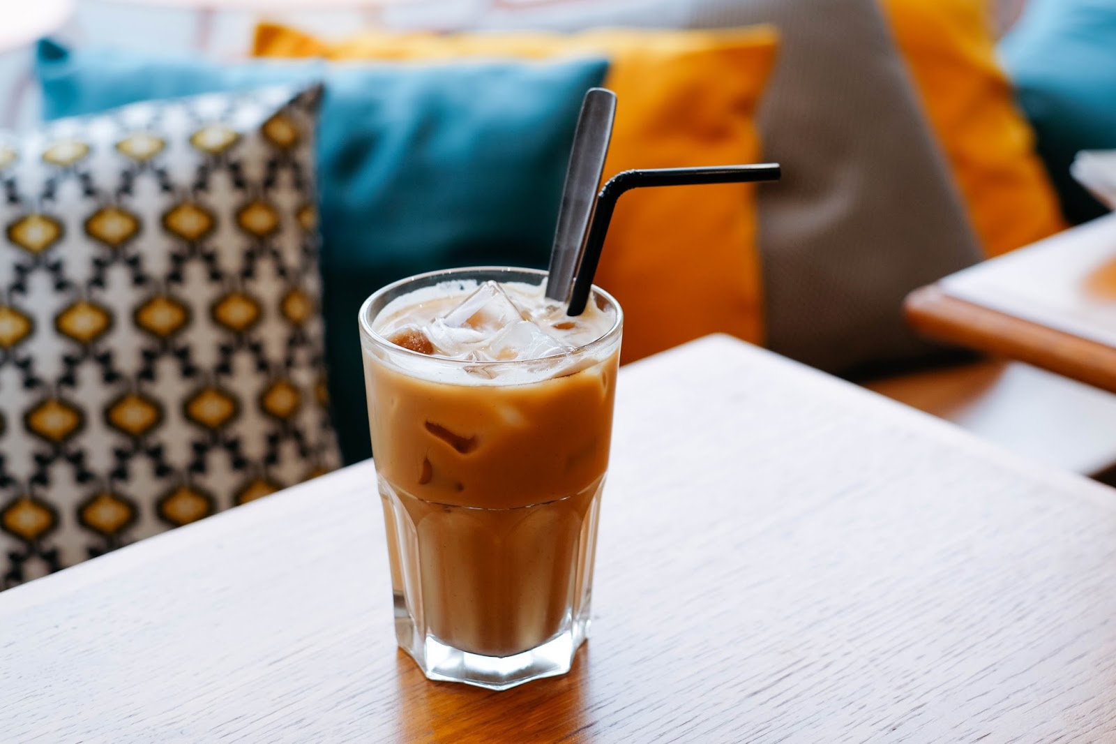 The environmental impact of plastic straws | Empowerment Zone