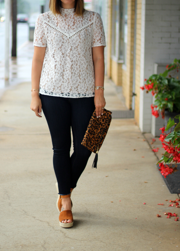 queen of jeans, denim for fall, north carolina blogger, style on a budget
