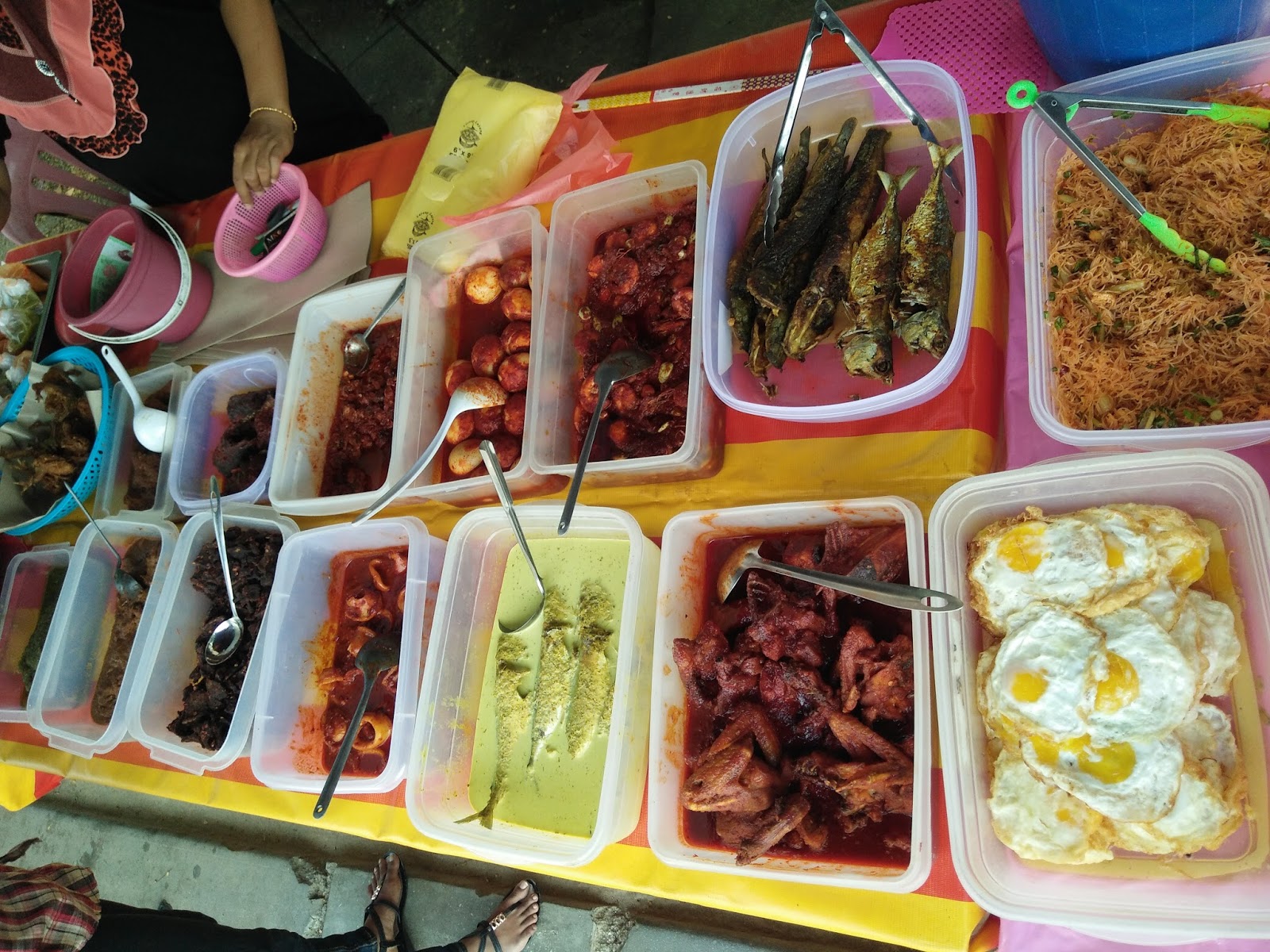 Asian Food Nasi Kukus Ayam Dara Kak Yati