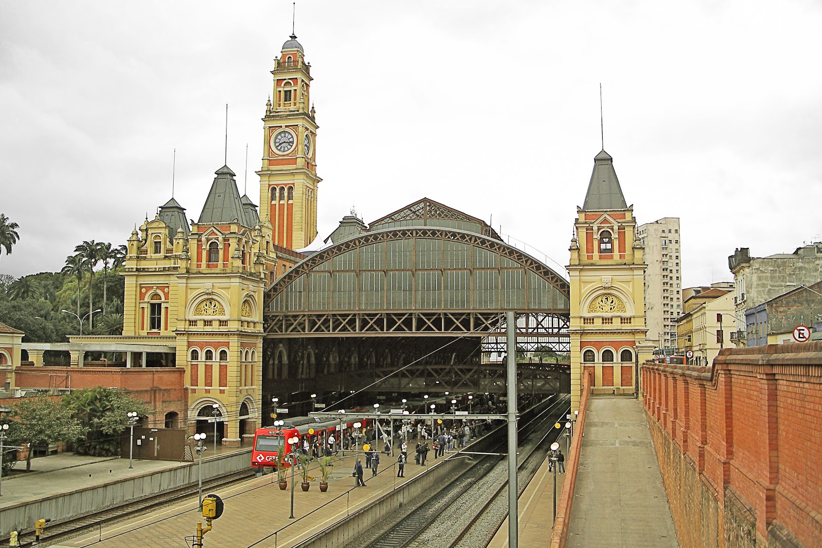 Estação da Luz arquitetura inglesa no centro de SP São Paulo Secreto