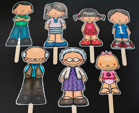 Marionetas de los miembros de la familia imprimibles para colocar en un palito.