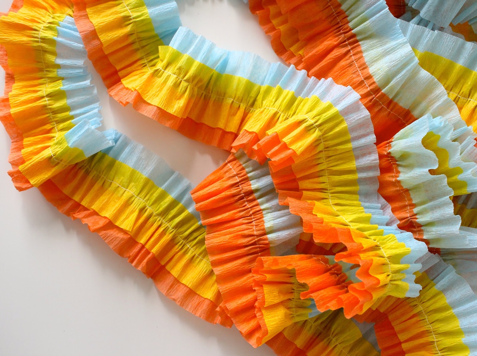 ruffled streamers gift bags MADE EVERYDAY