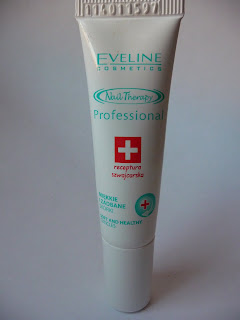 Eveline, suche skórki, preparat Eveline Nail Therapy Professional