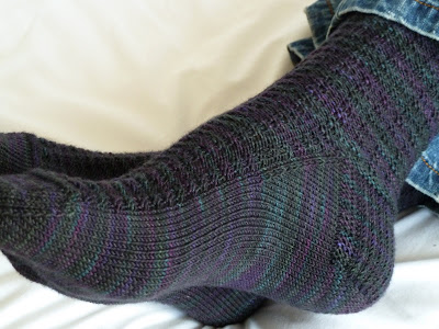 Waffle Rib Socks - Close up Garter border heel