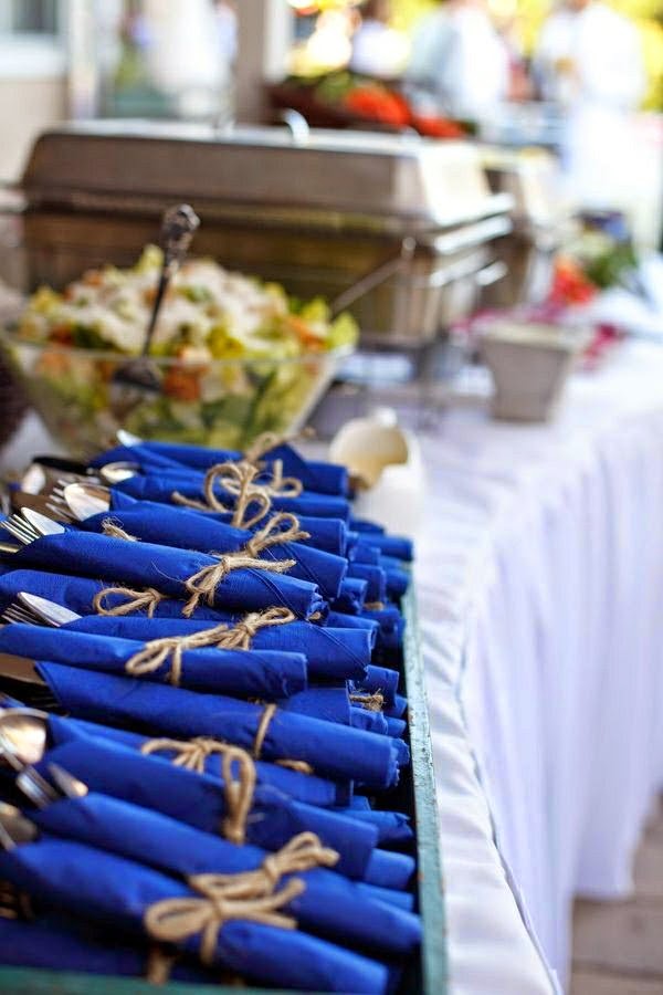 Table decoration in blue &#8211; fascinating ideas!