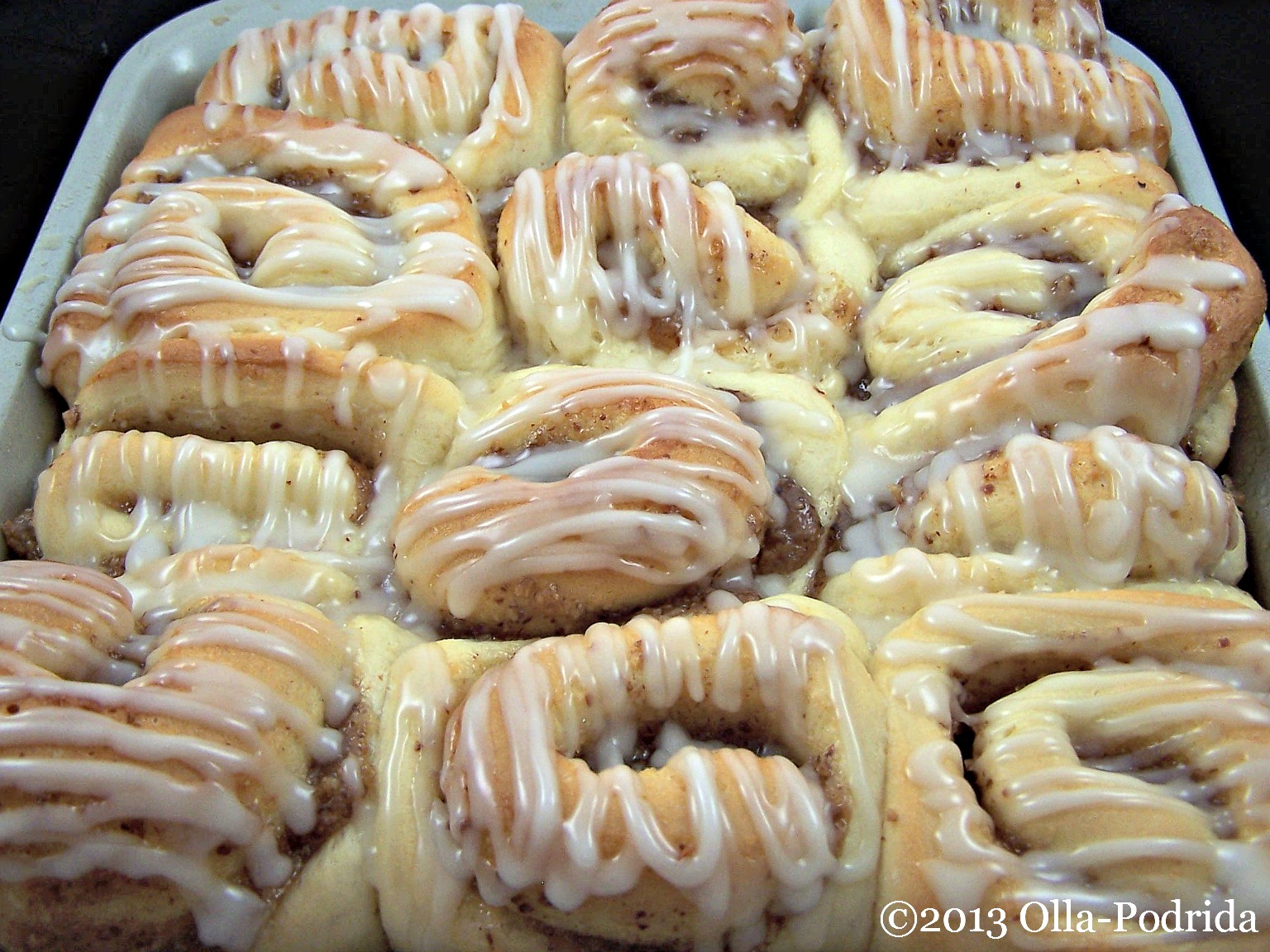 OllaPodrida AlmondFilled Breakfast Rolls