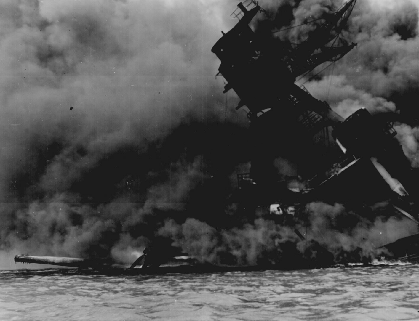 Pearl Harbor 70th Anniversary Pearl Harbor December 7 , 1941 2011 70