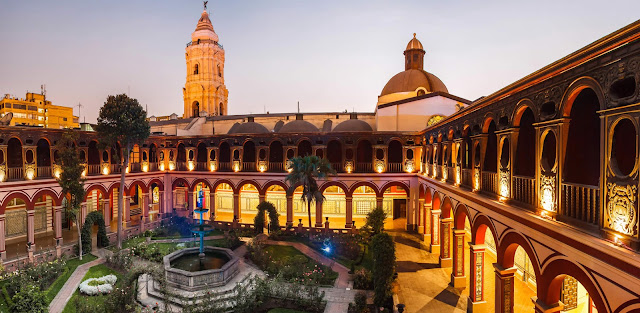 [Image: nha-tho-Santo%2BDomingo.jpg]