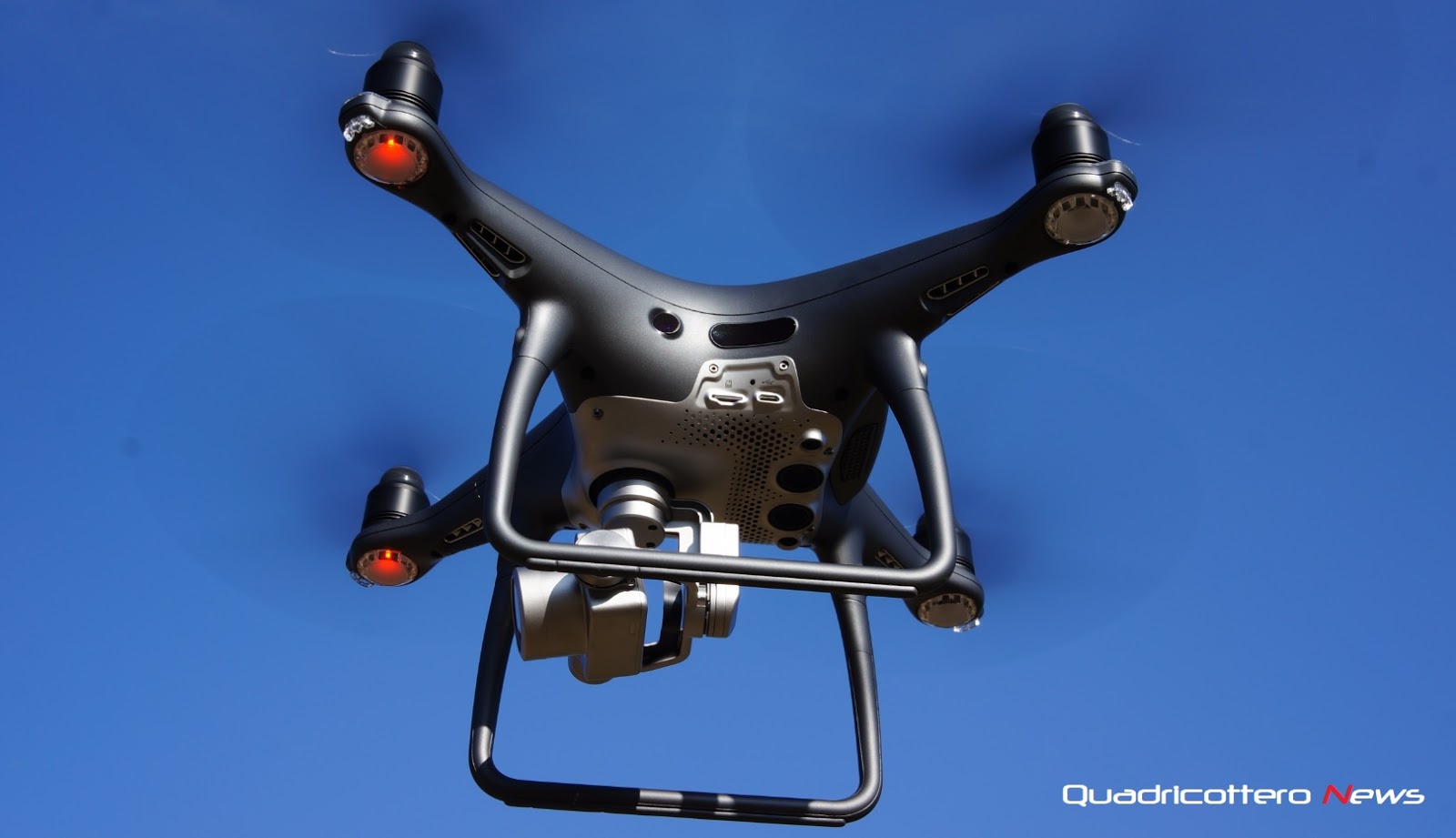 Phantom 4 Pro esce dal listino DJI, sostituito dal nuovo drone V2.0 che