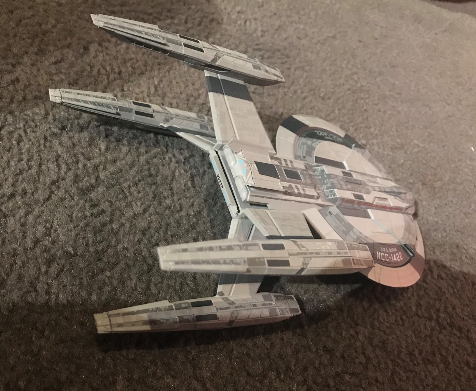 Eaglemoss%2BStar%2BTrek%2BDiscovery%2BThe%2BOfficial%2BStarships%2BCollection%2B%25237%2BUSS%2BBuran%2BCardenas%2Bclass%2Bmodel.jpg