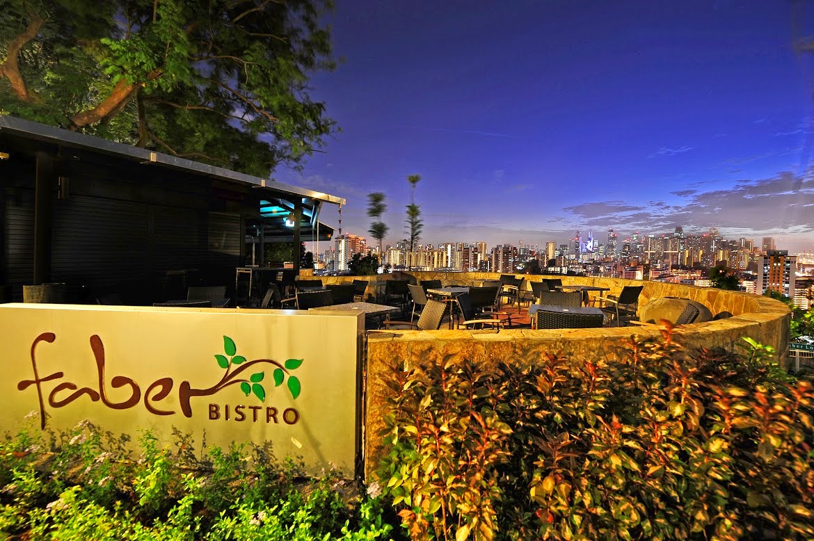 A Celebration of Love at Faber Peak Singapore‏