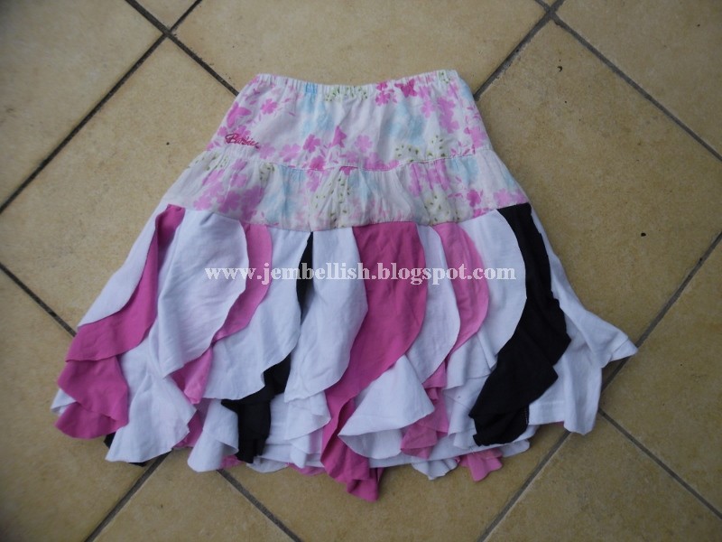 Creating my way to Success: Cascading ruffles - midweek upcycle