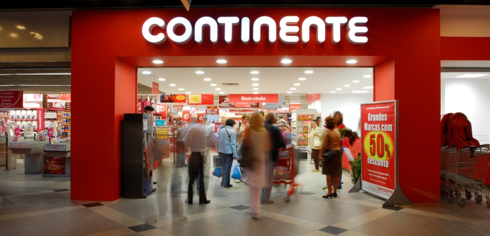 CONTINENTE, blog de moda em aveiro, moda, sapatinho, tendências, estilo, famosos, celebridades, trend, trending, must have, fashion, style, creators, designers, celebrities, famous people http://modanosapatinho.blogspot.pt/