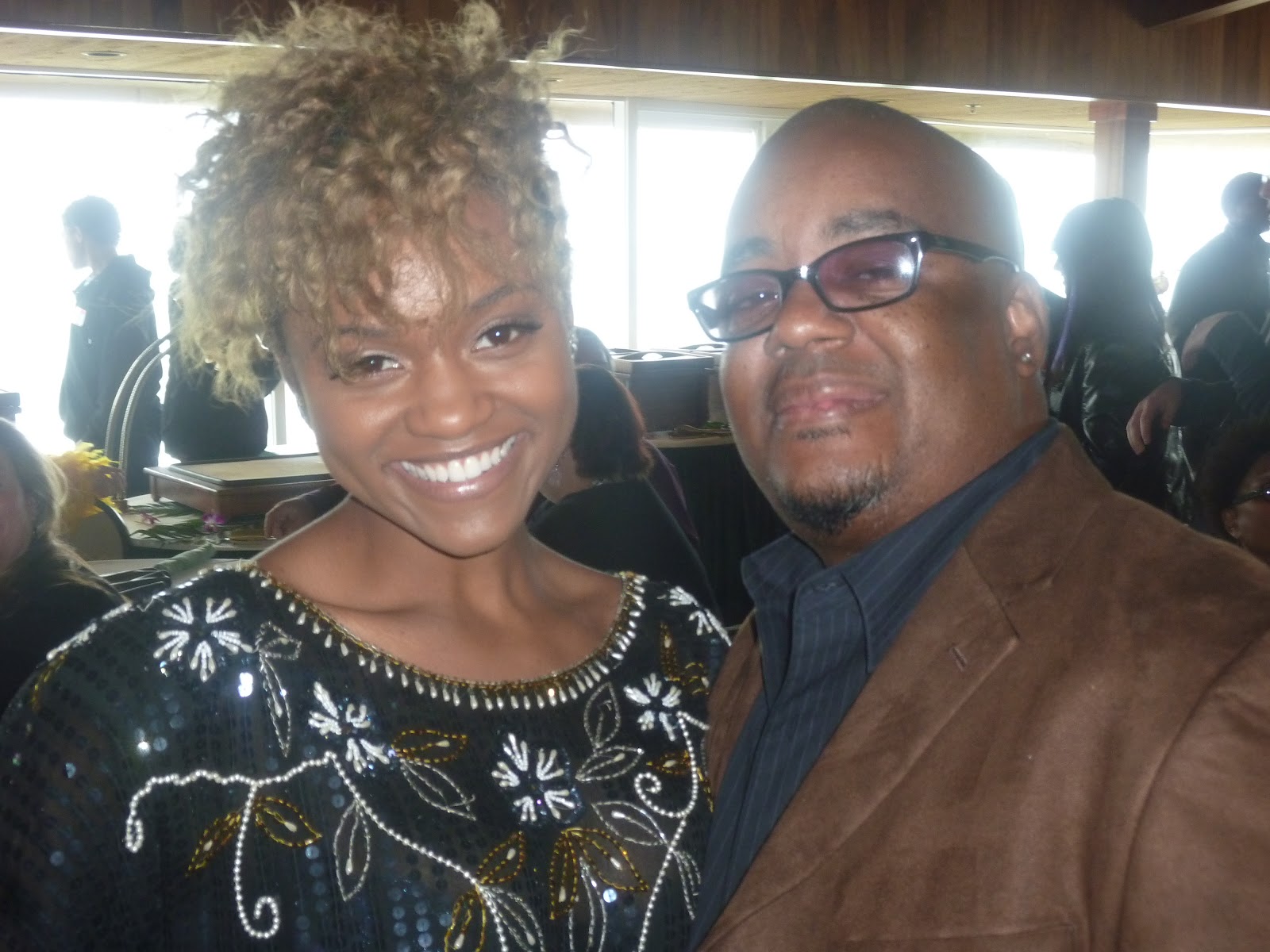 Sunshine Magazine Volume 2... Enjoy.... ( Harrison Held's