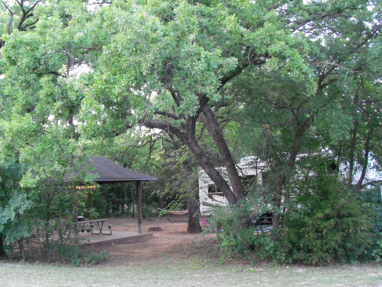 RV Sooners Full Time RV Travelers Loyd Park, Grand Prairie, Texas