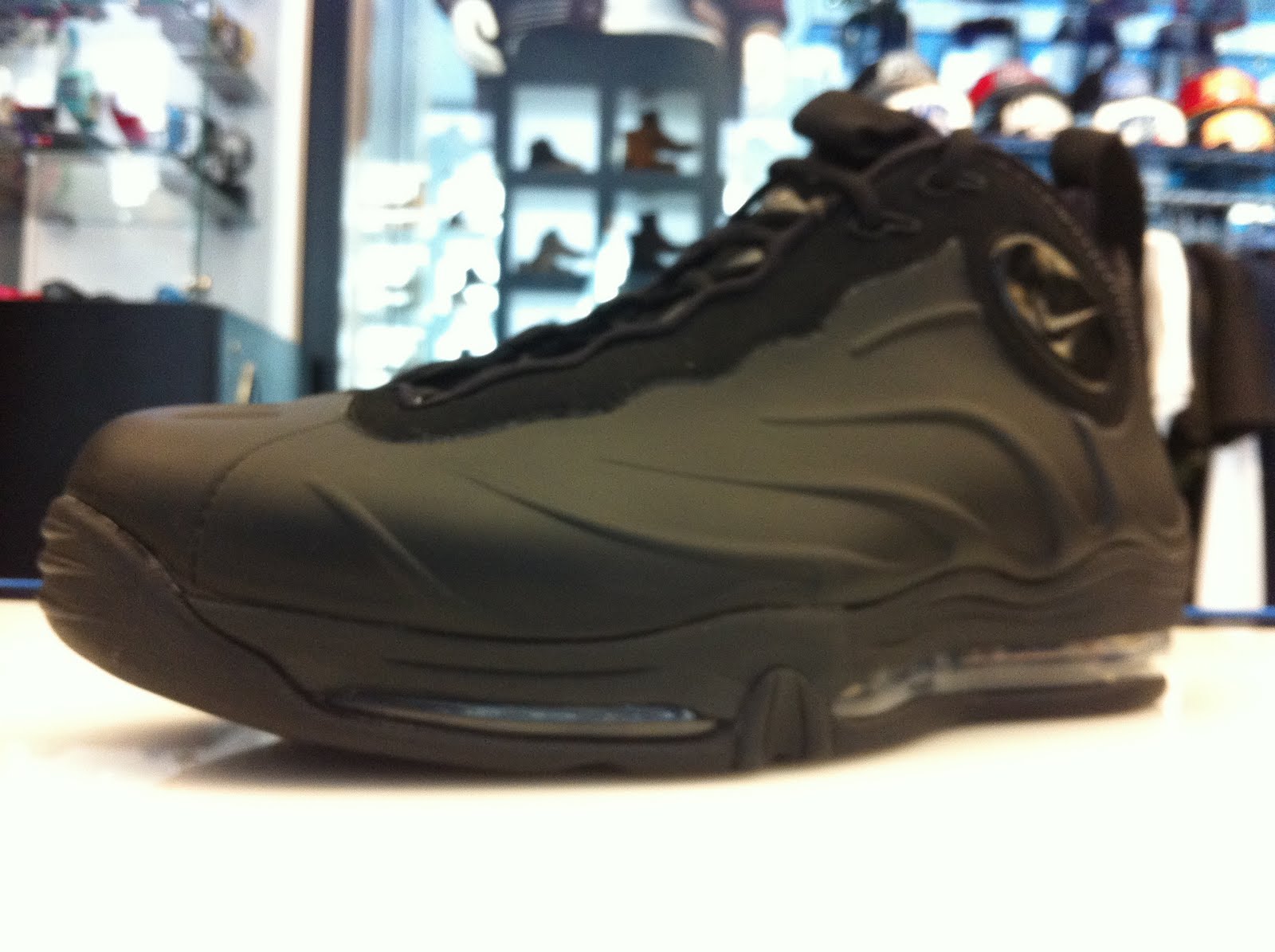 total air foamposite max 2023