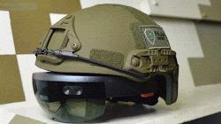 Bộ tai nghe HoloLens của Microsoft giúp tăng sức mạnh cho các xe Tank trên chiến trường