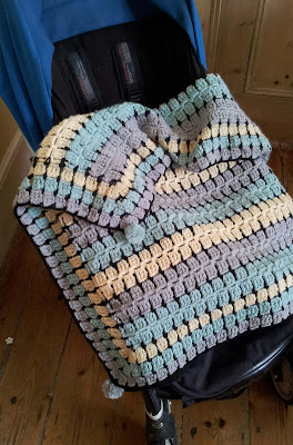 buggy blanket. funky crochet baby blanket, great baby afghan crochet pattern, mid century crochet blanket