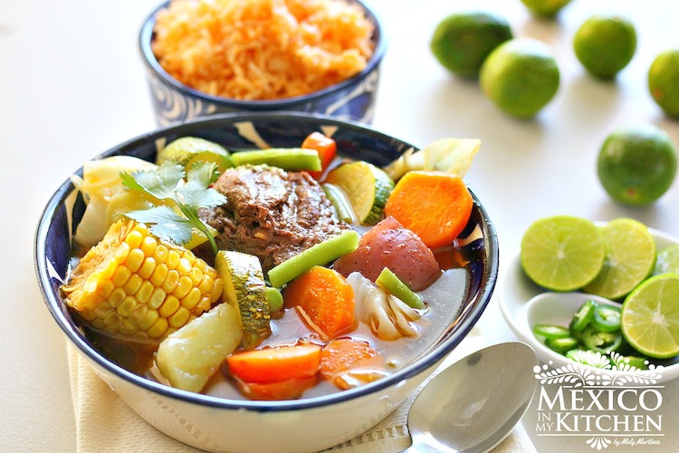 México en Mi Cocina Receta de Caldo de Res, Puchero o Cocido