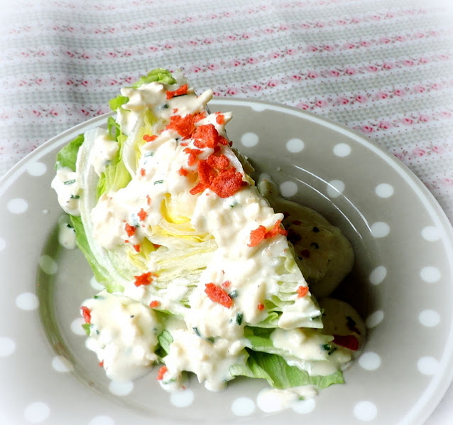 Creamy Chive & Cheddar Dressing