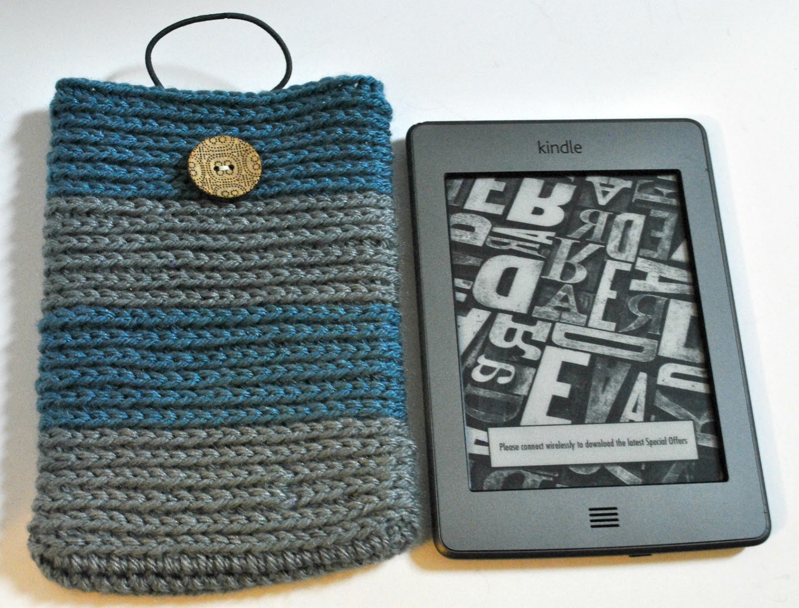 mama's little monkeys.... Free PatternLooks Knit Crochet Kindle Cover