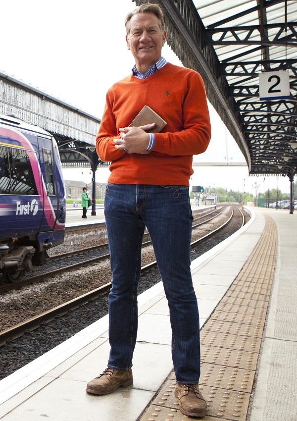 Celebrity Heights How Tall Are Celebrities? Heights of Celebrities How tall is Michael Portillo?