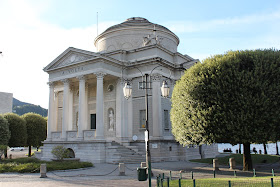The Tempio Voltiano by Lake Como houses a museum dedicated to the life of Alessandro Volta
