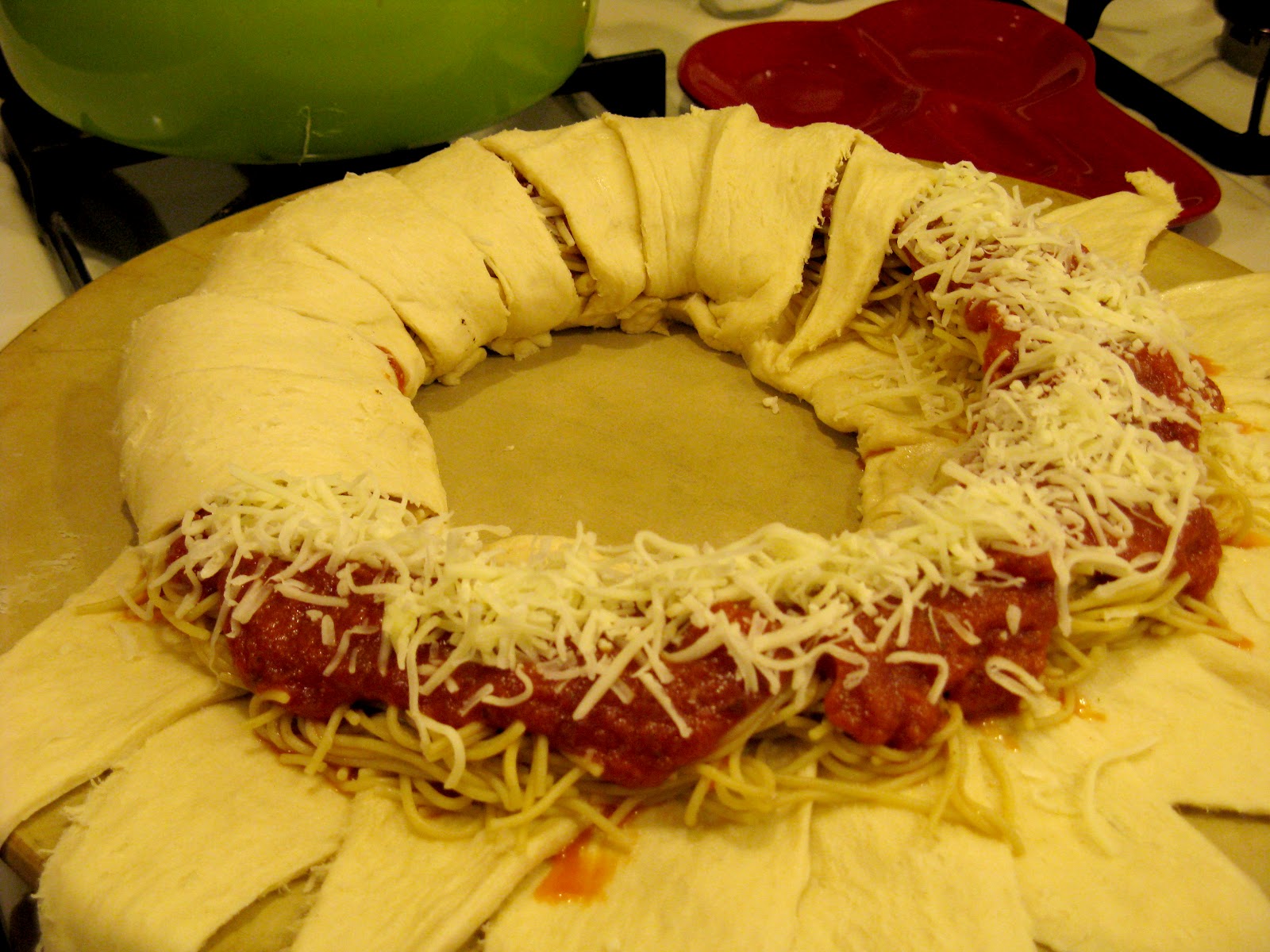 Robertson Recipe Box: Spaghetti Bread Ring