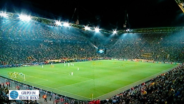 ESTADIO SIGNAL IDUNA PARK ESTADIO SIGNAL IDUNA PARK