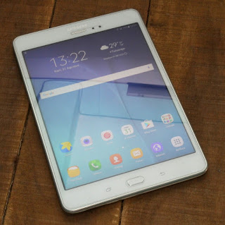 Jual Samsung Galaxy Tab A with S-Pen 8" P355 16GB - LTE - White Bekas