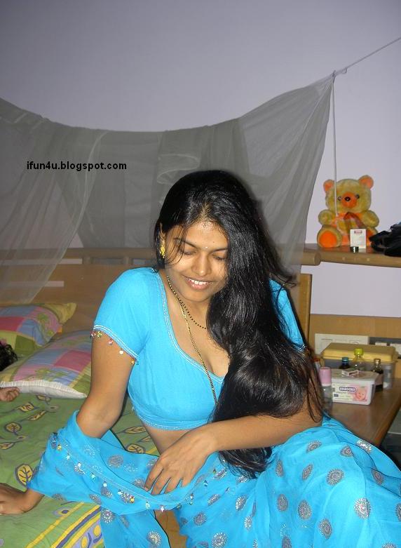 Indian House Wife Nude Clips - Sex Archive-8858