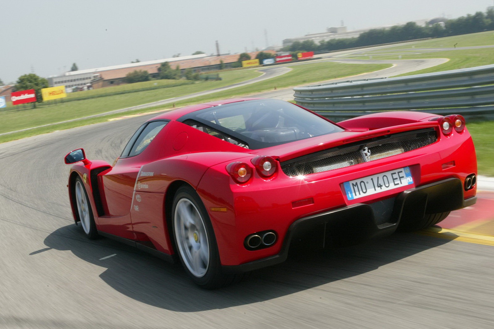 [Ferrari-Enzo-53%255B2%255D.jpg]