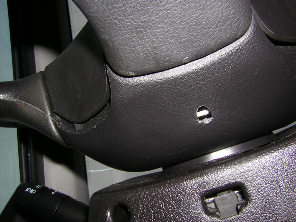 Sam Naprawiam - Peugeot 206: Wymiana Kierownicy I Przelacznika Zespolonego Peugeot 206 Mux